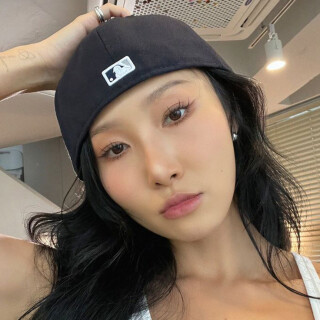 Mamamoo---Hwasa