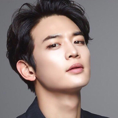 Shinee---Minho.jpg
