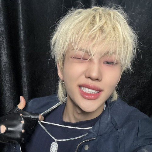 TNX---Junhyeok.jpg